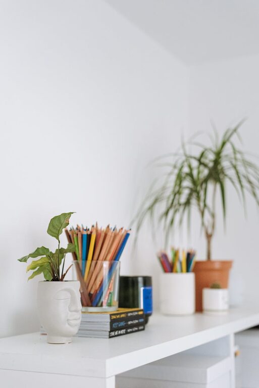 Simple Ways to Personalize Your Workspace for Better Comfort